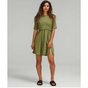 Lululemon wrap front t shirt short sleeve wrap tie dress